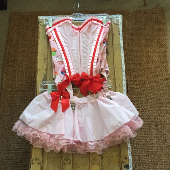 MYSTERY HOUSE COSPLAY COSTUME CORSET TOP CUPCAKE GIRL DELUXE COSTUME S NIP - Picture 3 of 15